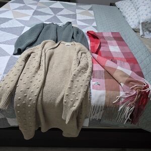 Zara Beige and Dark Green Knit Cardigans